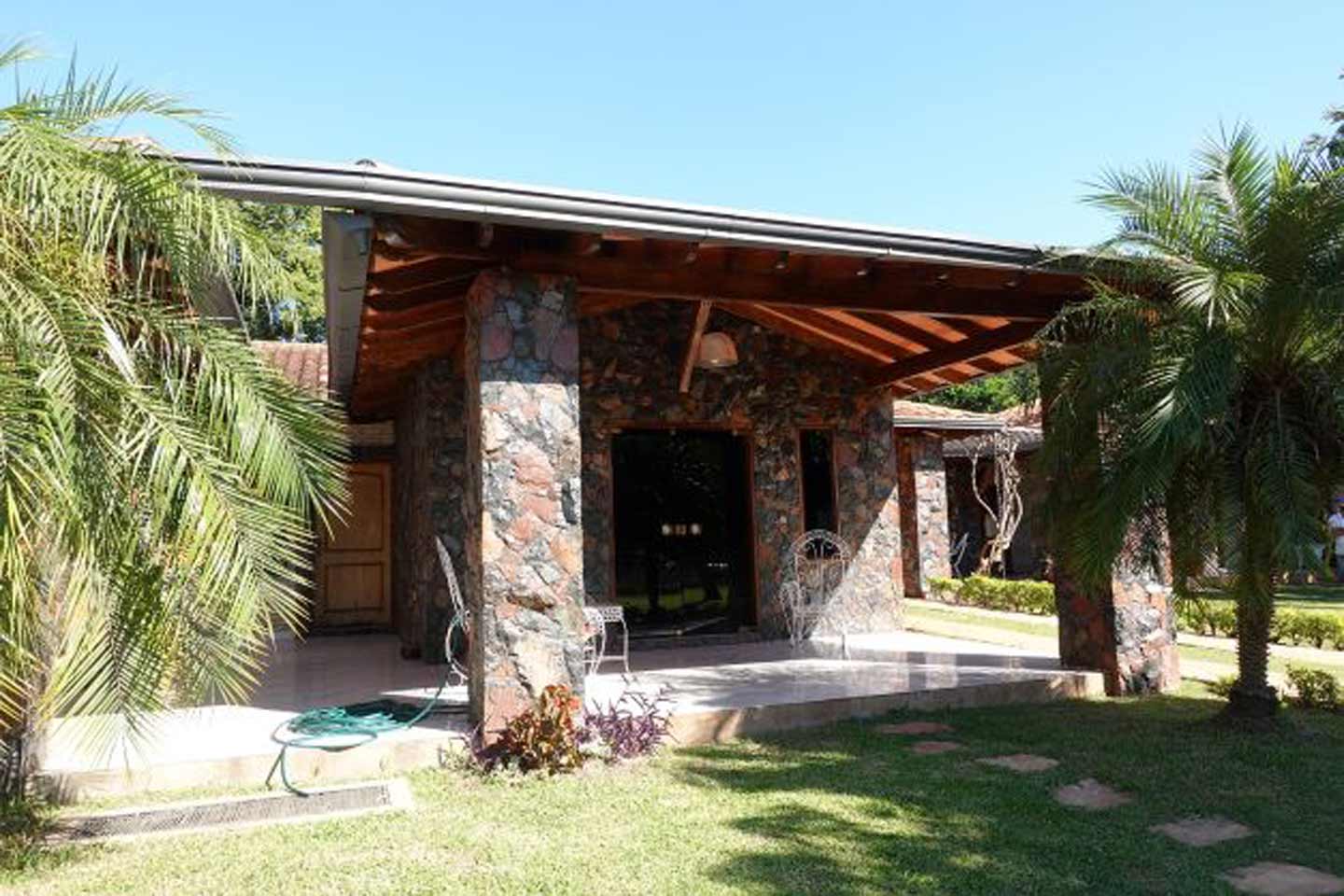 Haus-mieten-in-Paraguay–(1 (8) alt=Alquiler de casas en Paraguay